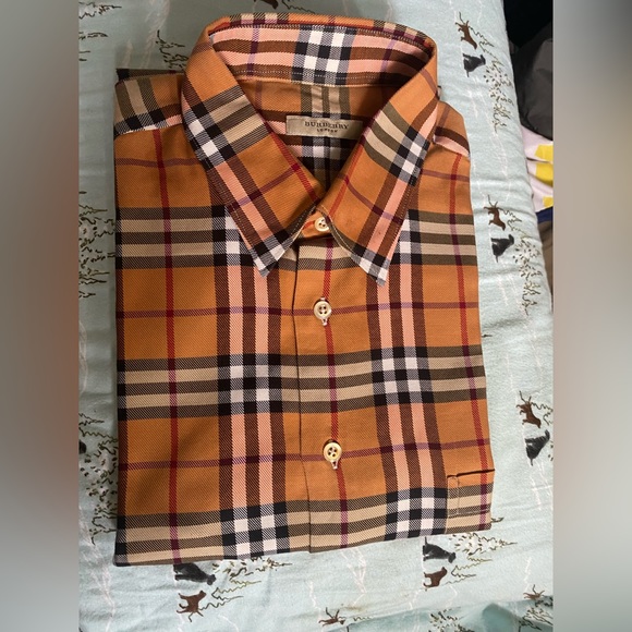 ‼️SOLD‼️Authentic Burberry shirt - Picture 1 of 4